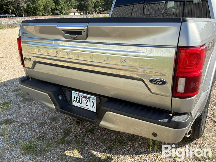 2020-ford-f150-platinum-image-15