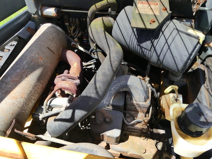 new-holland-lt185b-image-8