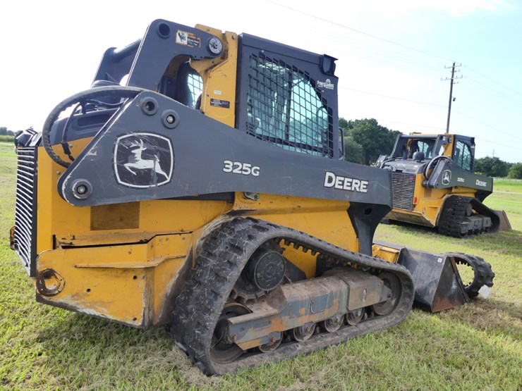 deere-325g-image-3