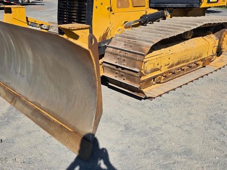 2020-caterpillar-d5k2-lgp-image-6