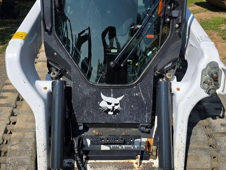 bobcat-t76-image-38