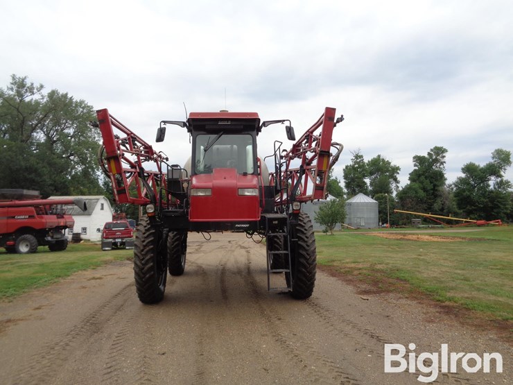 1999-case-ih-patriot-4260-self--propelled-sprayer-image-2