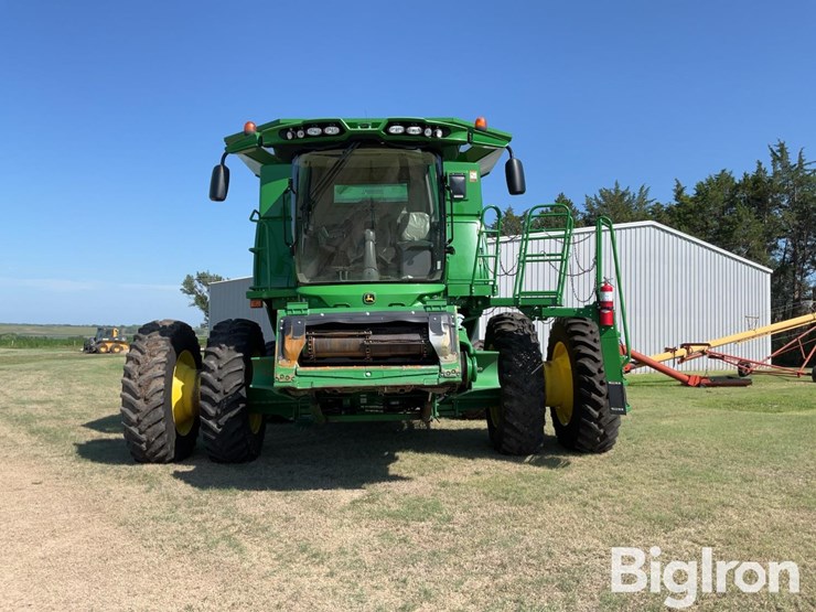 2014-john-deere-s660-image-2