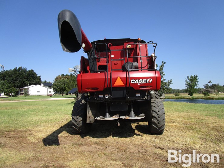 2011-case-ih-7088-image-6