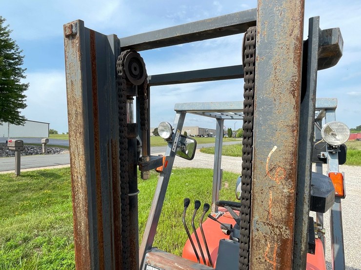 #250-•-tailift-lp-forklift-(shawano,-wi)-image-13
