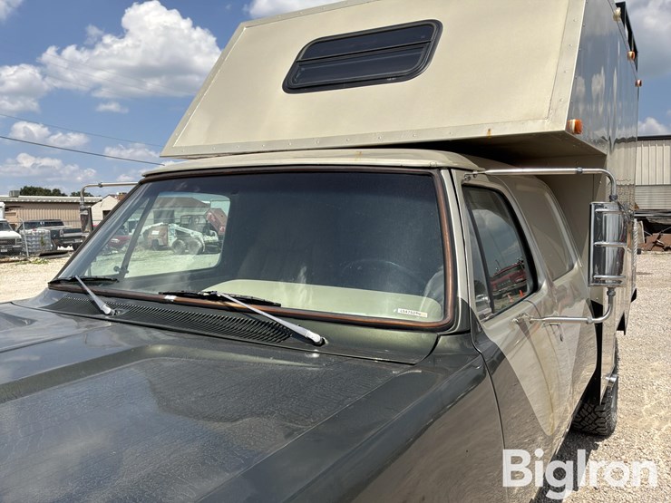 1974-dodge-w200-image-11