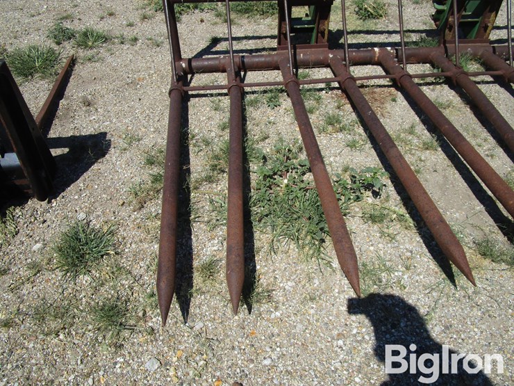 john-deere-725-image-12