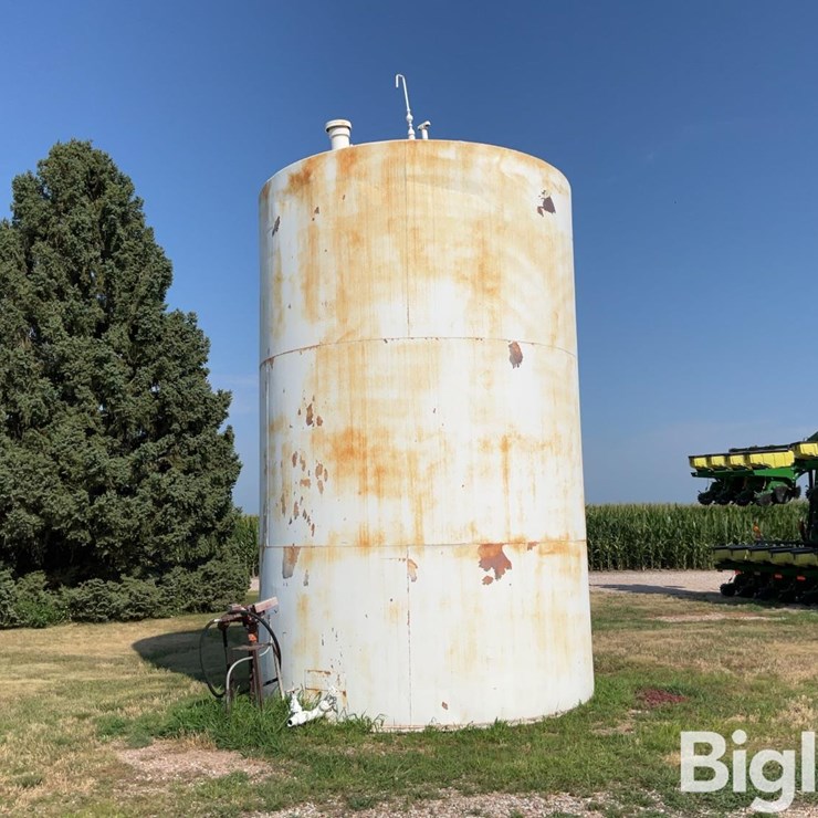 Butler 12,000-Gal Fuel Tank