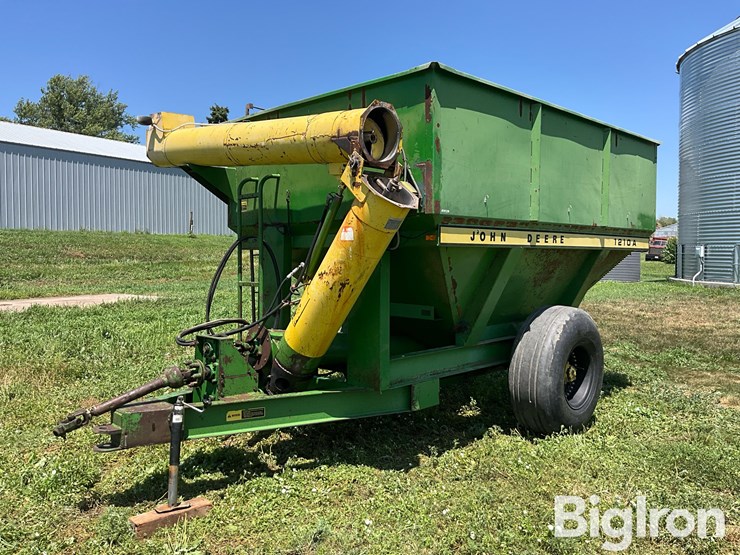 john-deere-1210a-image-1