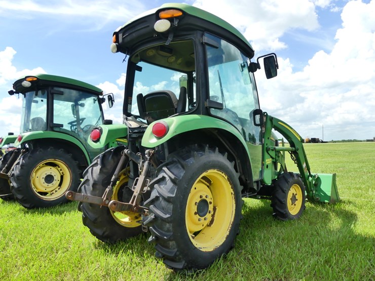 john-deere-3520-image-3