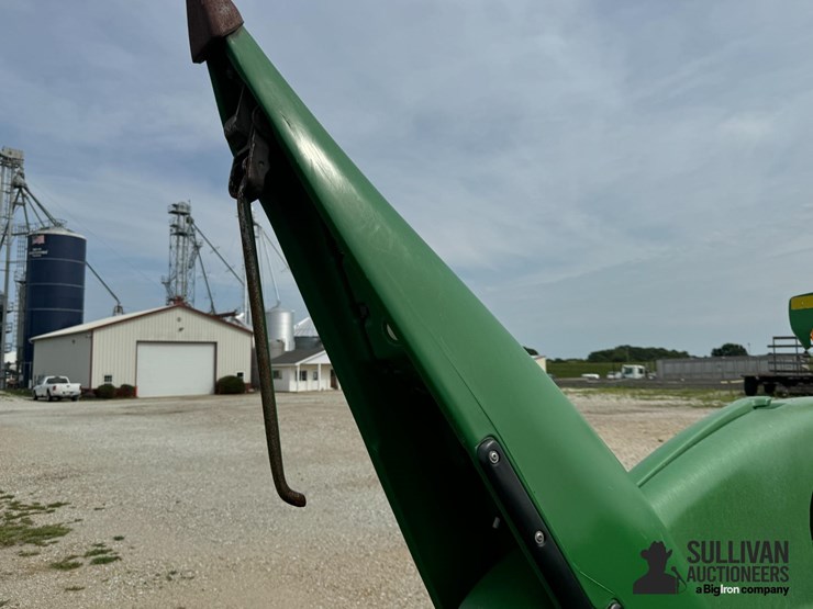 2014-john-deere-608c-stalkmaster-image-19