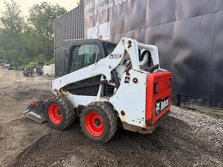 2021-bobcat-s590-image-2