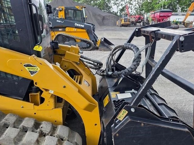 2022-caterpillar-299d3-xe-image-10