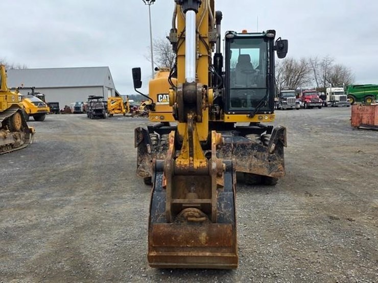 2018-caterpillar-m322f-image-50