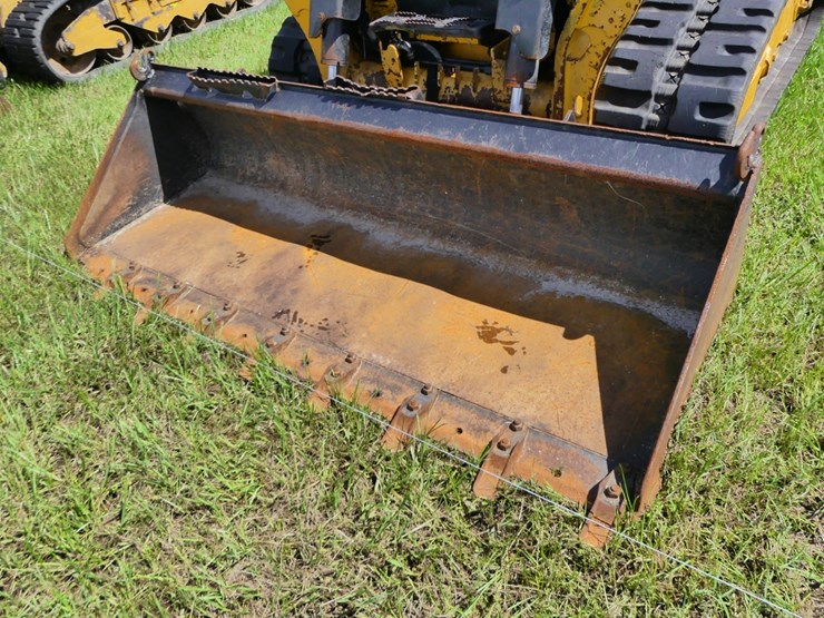 caterpillar-255-image-9