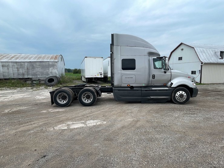 2016-international-prostar-image-6