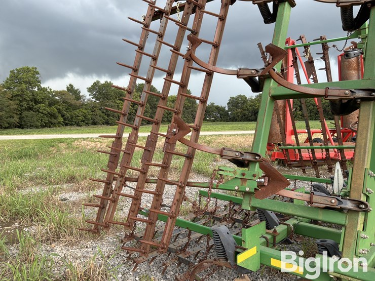 john-deere-726-image-17