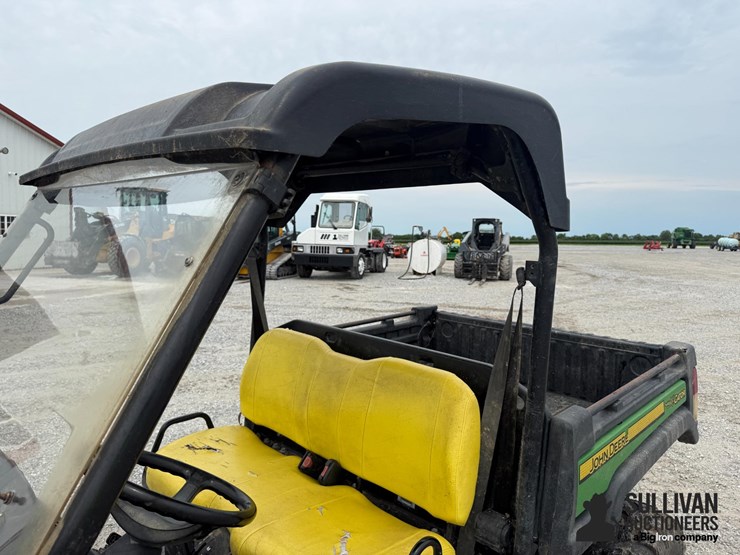 john-deere-825-image-13