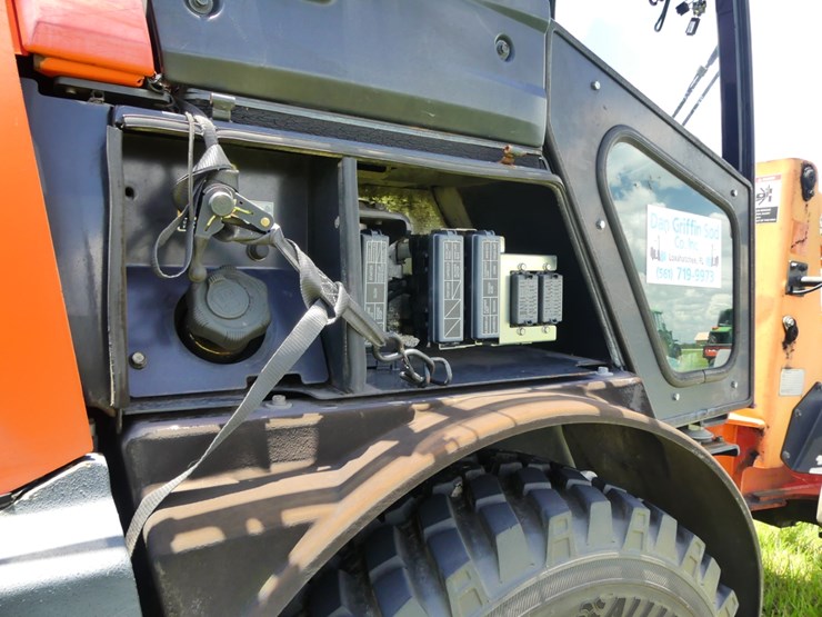 kubota-r530-image-9