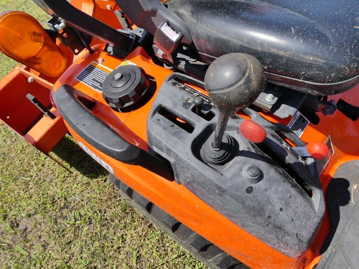 kubota-bx2380-image-13
