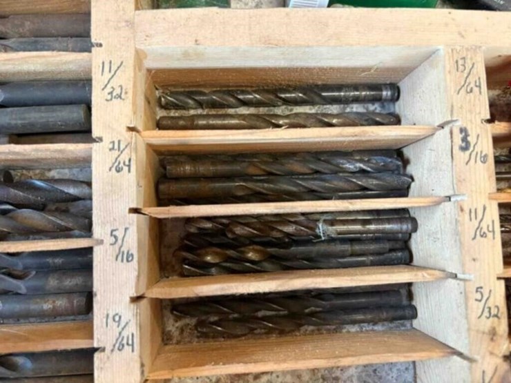 assort-of-drill-bits-image-5