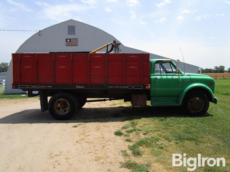 1969-chevrolet-c50-image-4