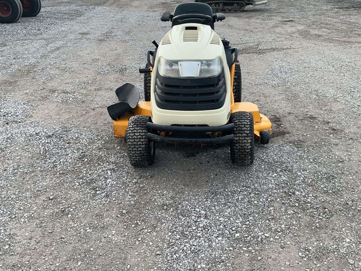 cub-cadet-gt1554-image-3