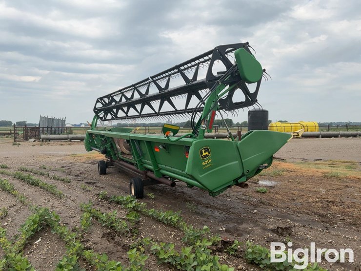 2015-john-deere-630f-image-5