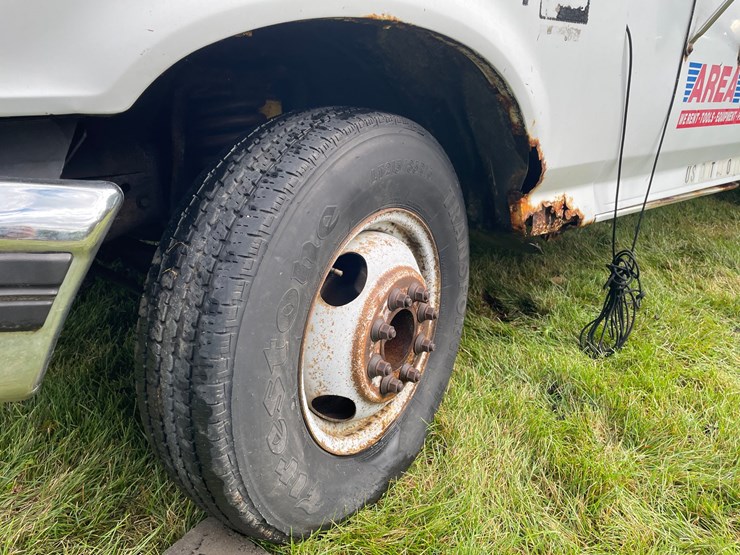 1995-ford-f350-image-28