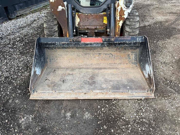 2021-bobcat-s590-image-9