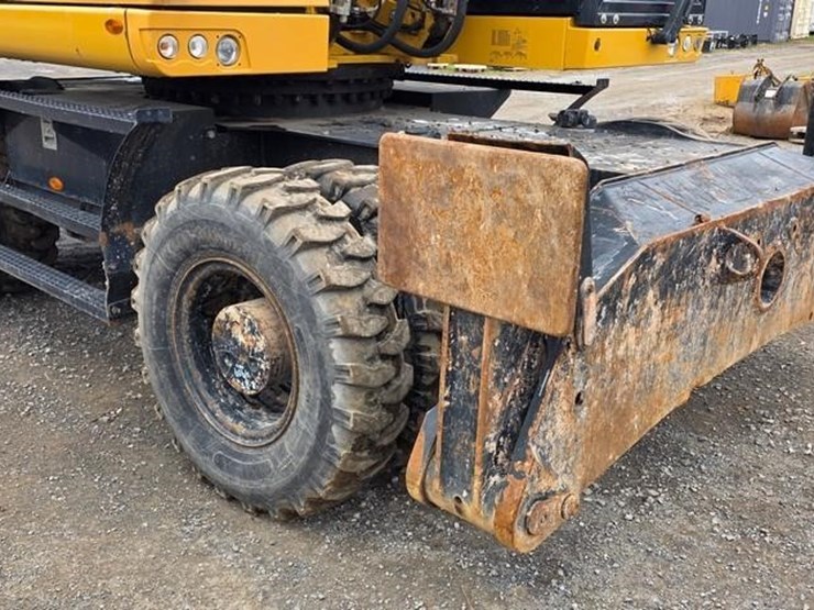 2018-caterpillar-m322f-image-10