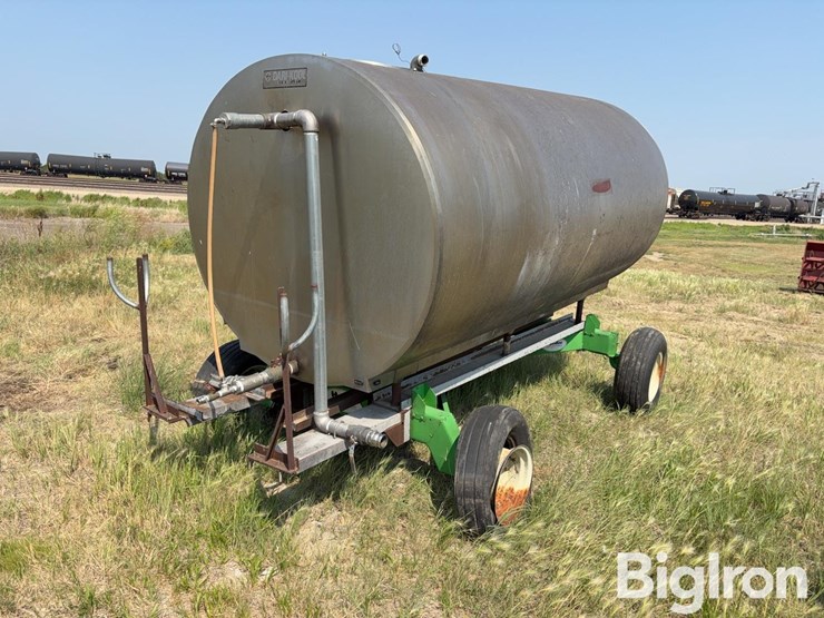 stainless-1500-gal-ss-tank-on-running-gear-image-7