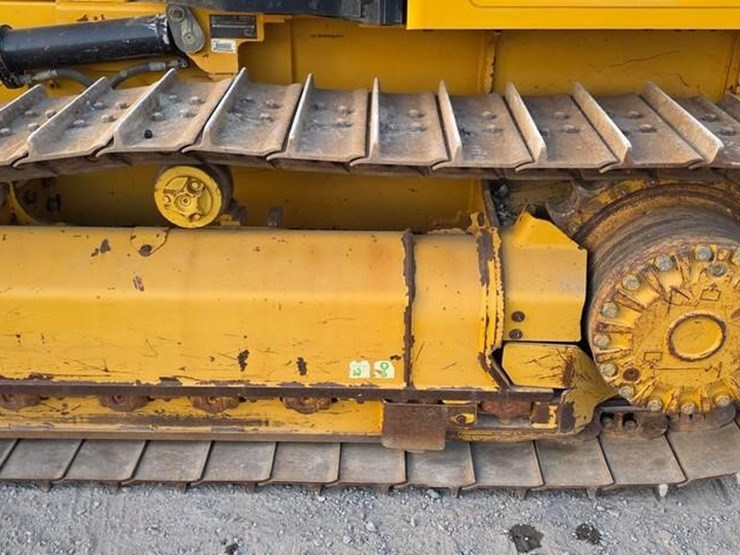 2017-caterpillar-d5k2-xl-image-19