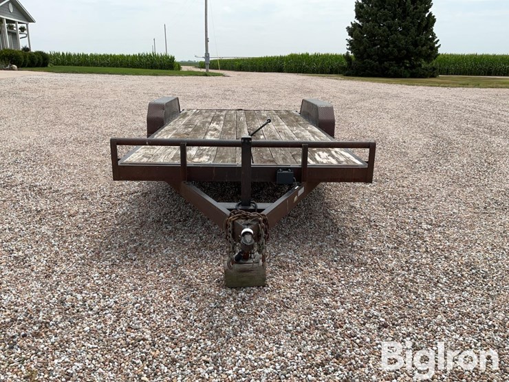 2011-buck-dandy-7’x18’-t/a-flatbed-trailer-image-2