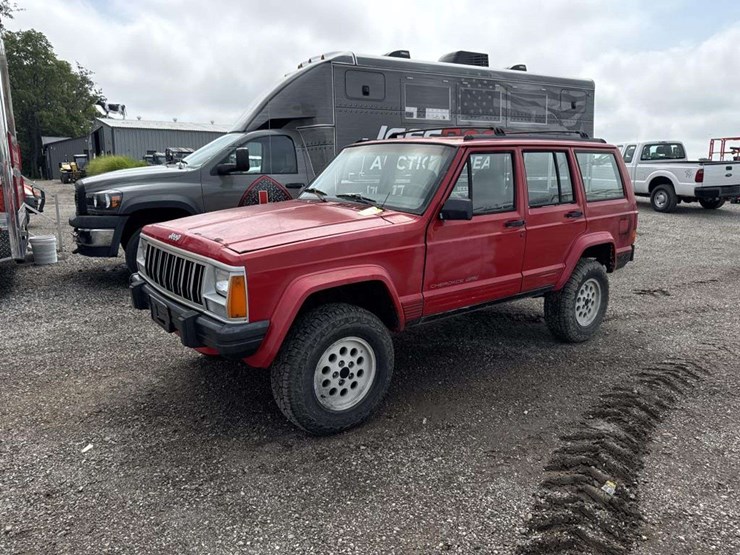 1996-jeep-cherokee-image-1