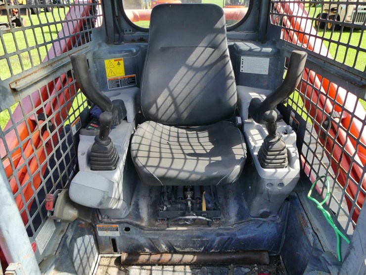 kubota-svl75-2-image-12