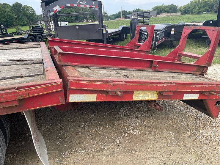 #405-•-2005-corn-pro-8.5-x-25'-flatbed-(has-wi-title)-(helenville,-wi)-image-6