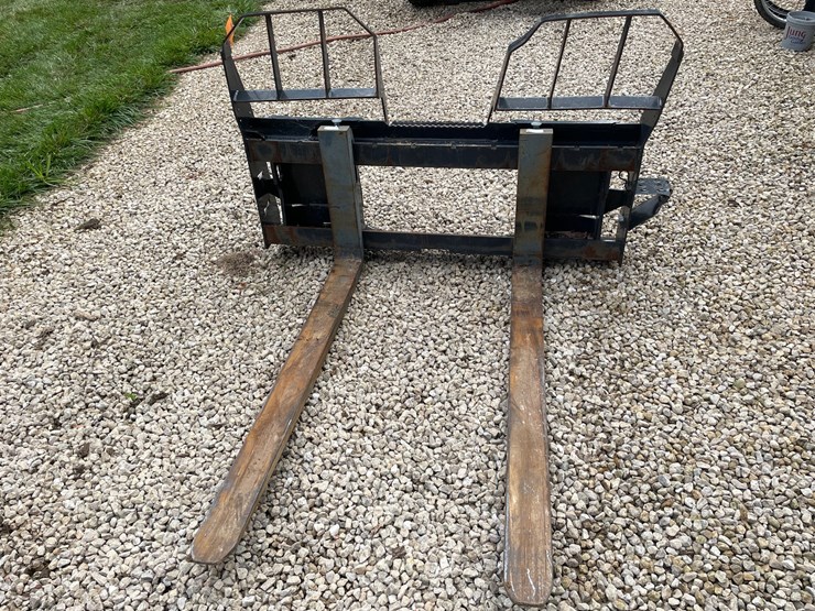 #904-•-bobcat-severe-duty-pallet-forks-(sun-prairie,-wi)-image-10