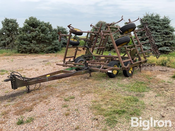 john-deere-960-image-1