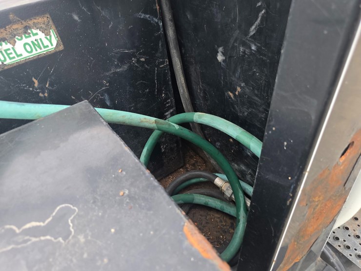 2006-international-durastar-4300-image-61