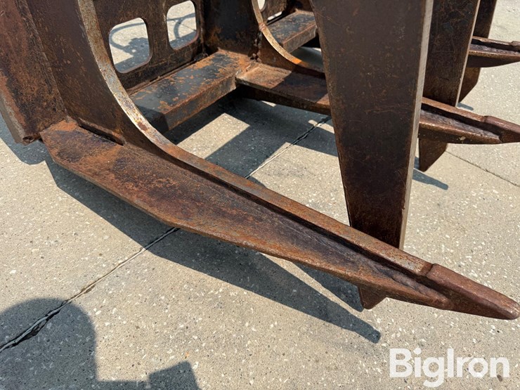 shop-built-skid-steer-grapple-image-9
