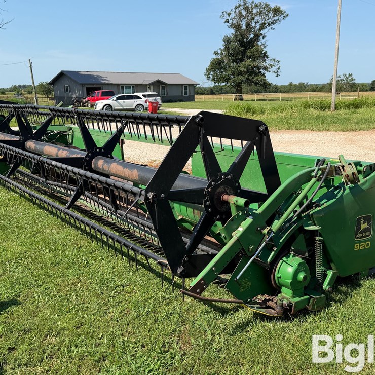 1994 JOHN DEERE 920F