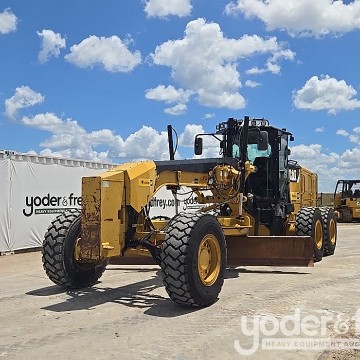 2016 CATERPILLAR 140M3 AWD