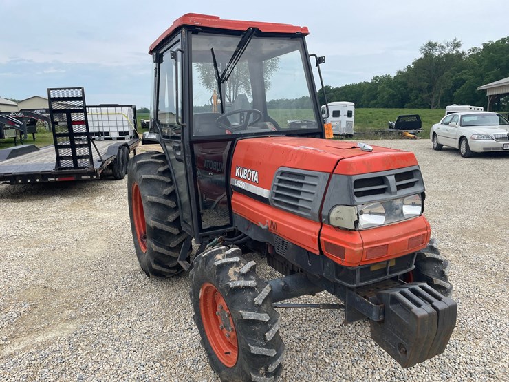 #237-•-1998-kubota-l4200-4-x-4-diesel-(helenville,-wi)-image-2