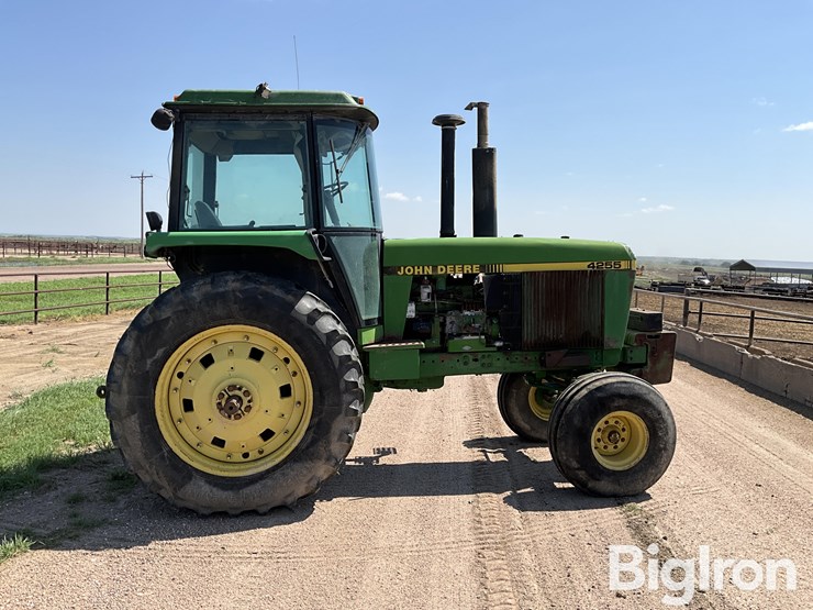 1990-john-deere-4255-image-4