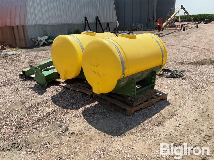 agri-products-fertilizer-saddle-tanks-image-5