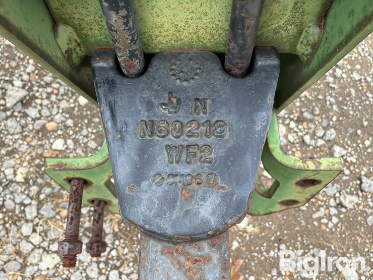 john-deere-885-image-16