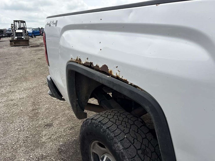 2015-gmc-k3500-image-11