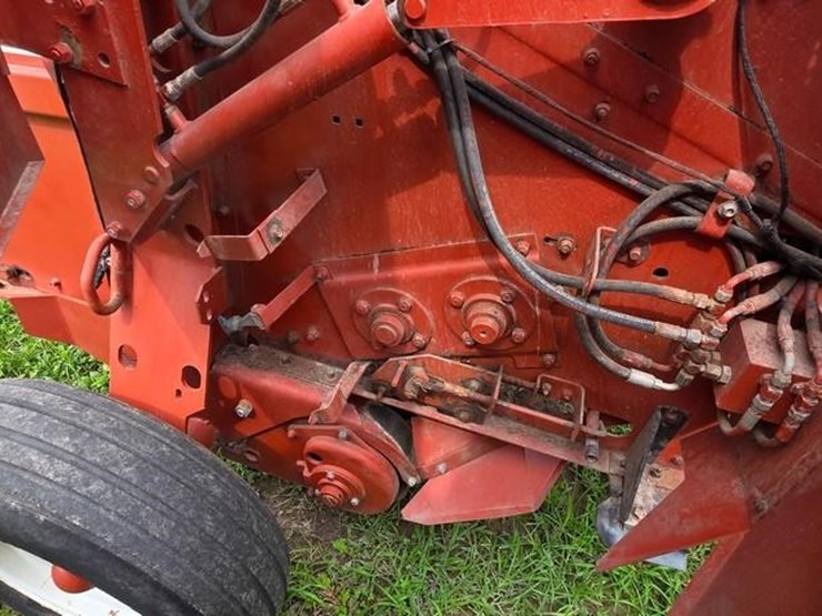 hesston-540-image-22