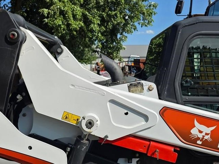 bobcat-t76-image-16